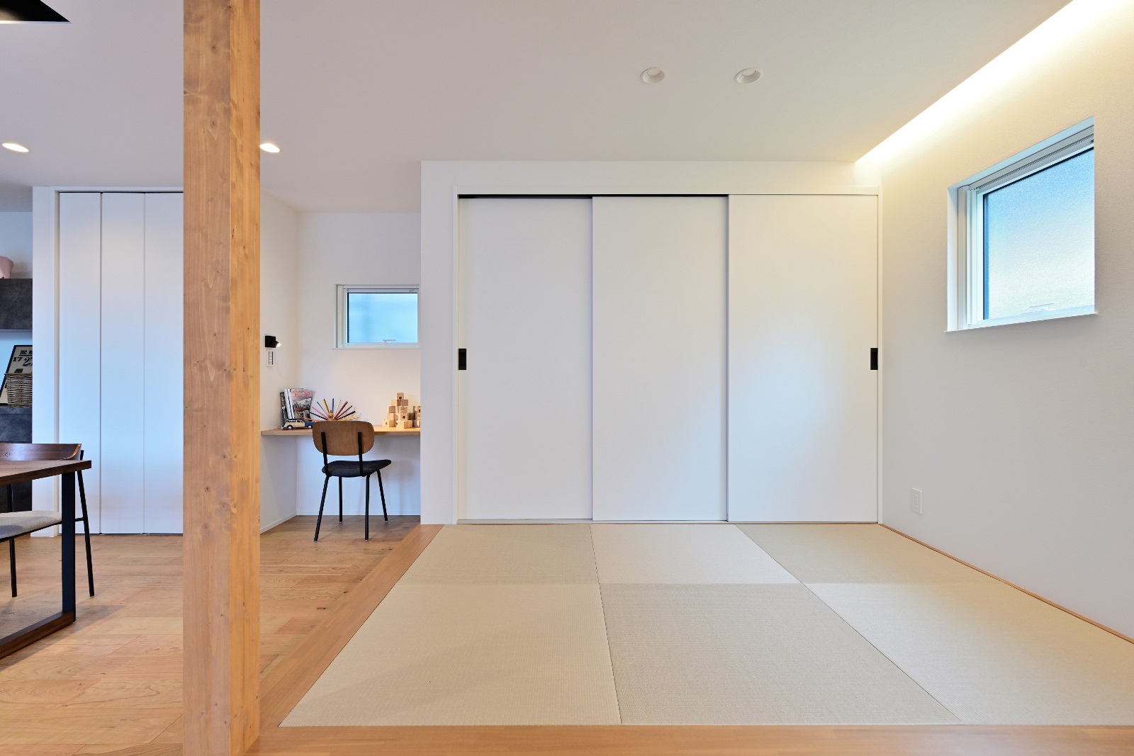 中庭と繋がる家